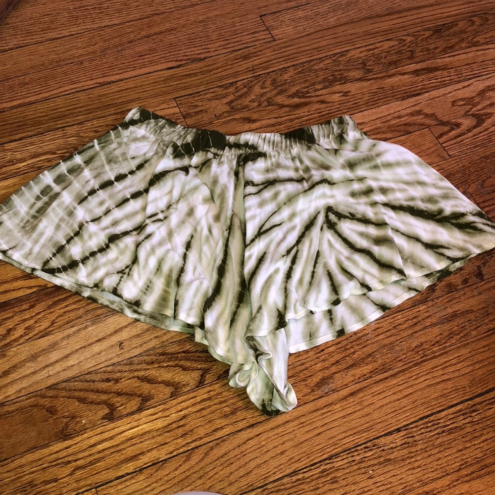 Forever 21 Tie Dye Shorts Green White Small